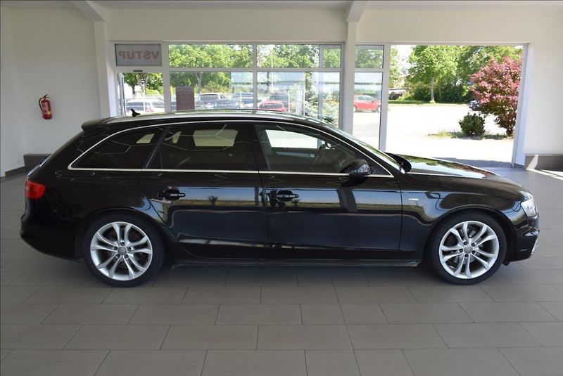 Audi A4 Avant 2,0 TDi,NAVI,Bi-xenony+L - fotka 4 z 17