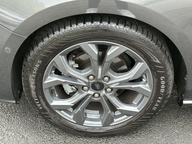 Ford Focus (2024) KOMBI ST LINE 1.5/85kW * LED - fotka 43 z 43