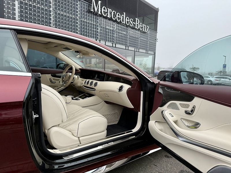 Mercedes-Benz Třídy S (2018) 65 AMG - fotka 42 z 60