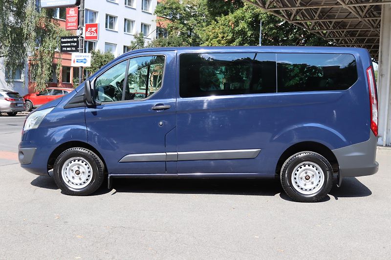 Ford Transit Custom 2.2TDCI 74kW 8 MÍST - fotka 15 z 50