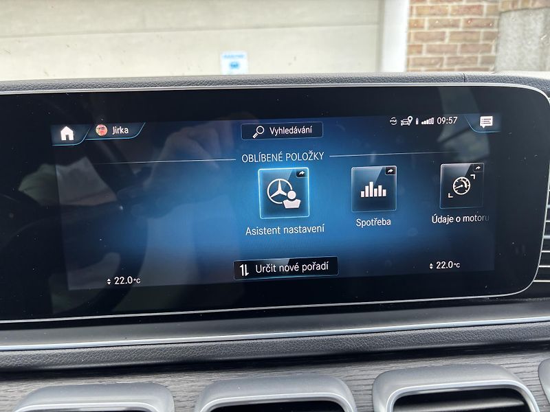 Mercedes-Benz GLE (2023) 400d 4MATIC 9GTRONIC AMG Paket - fotka 112 z 166