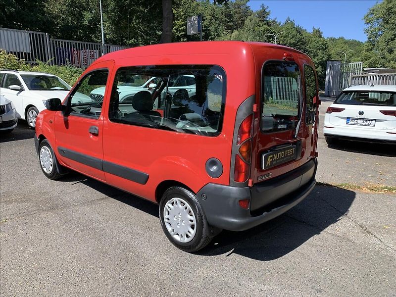 Renault Kangoo 1,2 i - fotka 7 z 15