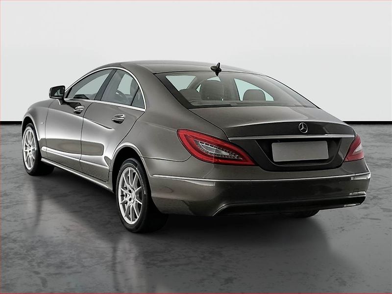 Mercedes-Benz CLS (2011) 350 CDI, Automat, Kůže, Navi - fotka 4 z 21