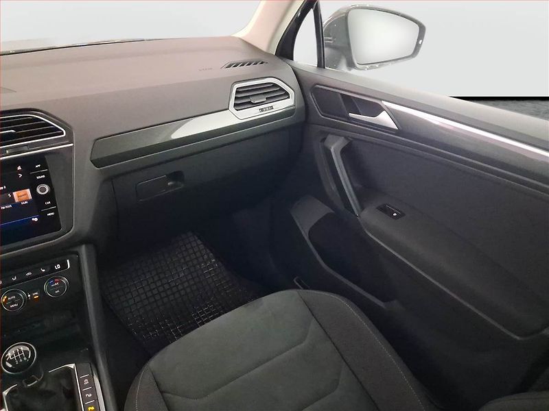 Volkswagen Tiguan (2020) 1.5 TSI - fotka 8 z 20