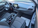 Hyundai i30 1.6CRDi COMFORT LED KAMERA NAV - náhled 11