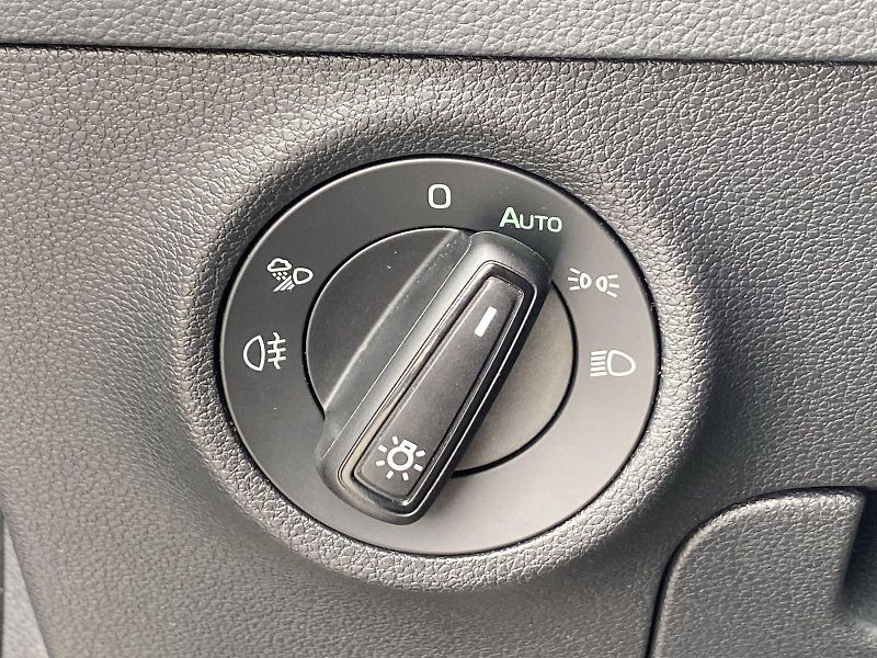 Škoda Karoq (2025) 2.0 TDI 4x4 DSG SportLine - fotka 22 z 40