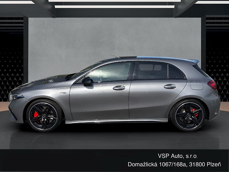 Mercedes-Benz Třídy A 35 AMG 4MATIC - fotka 2 z 20