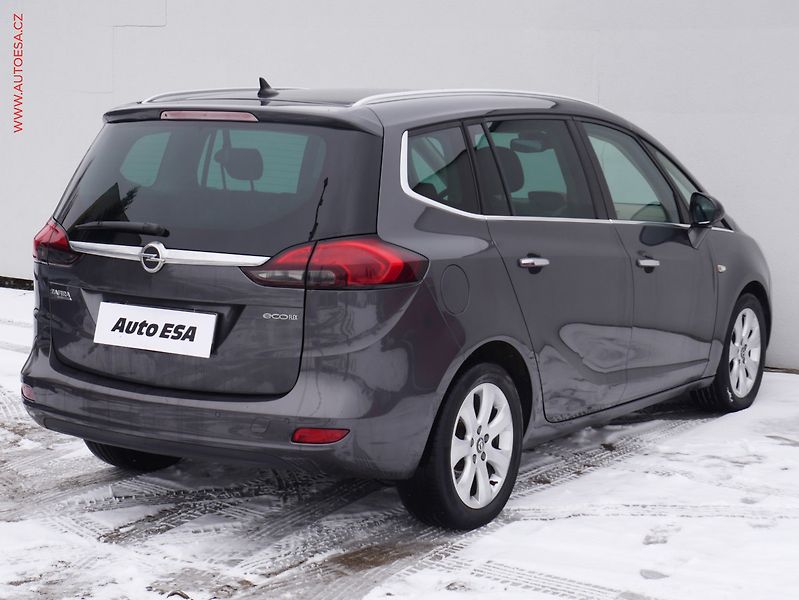 Opel Zafira (2012) 1.4T, Výhř.sed. - fotka 6 z 16