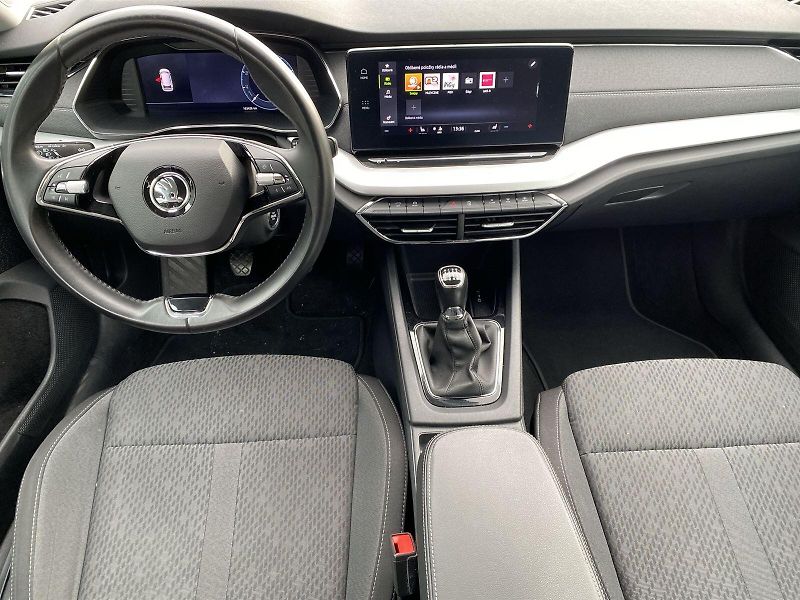 Škoda Octavia (2022) Combi 1.5 TSI Style - fotka 5 z 36