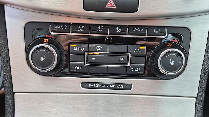 Volkswagen CC 2.0 125 kW DSG - fotka 19 z 24