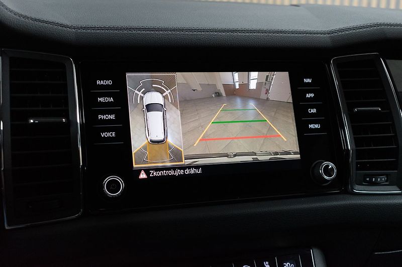 Škoda Kodiaq 2.0 TDI 147kW L&K*TAŽNÉ*ČR 1.M - fotka 29 z 52