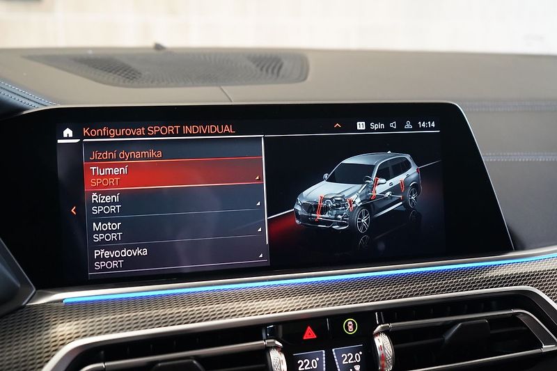 BMW X5 M50d, M Professional, Masáž - fotka 34 z 57