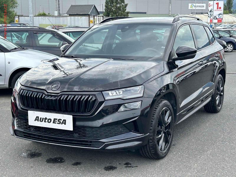 Škoda Karoq (2022) 1.5 TSI, 2.maj,ČR, SportLine - fotka 3 z 20