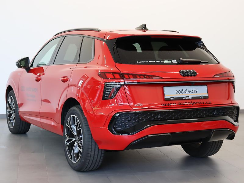 Audi Q3 TFSI Stronic - fotka 7 z 30