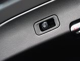Mercedes-Benz GLC (2025) 220 d 4MATIC, AMG Line, ACC - náhled 25
