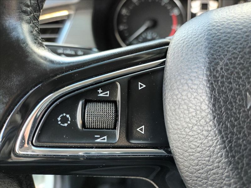 Škoda Fabia 1,2 TSI,81KW,SERVIS,KOLA,VÝHŘE - fotka 34 z 47