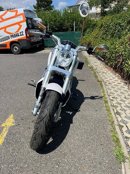 Harley-Davidson VRSCF V-Rod Muscle (2014) - fotka 7 z 14
