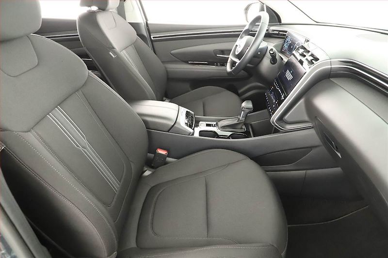 Hyundai Tucson (2023) 1.6 T-GDI 48V MHEV - fotka 7 z 21