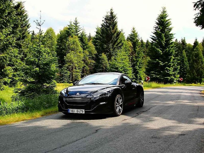 Peugeot RCZ R.