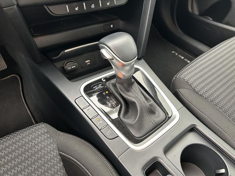Kia Ceed 1.5 T -GDI TOP - fotka 19 z 25