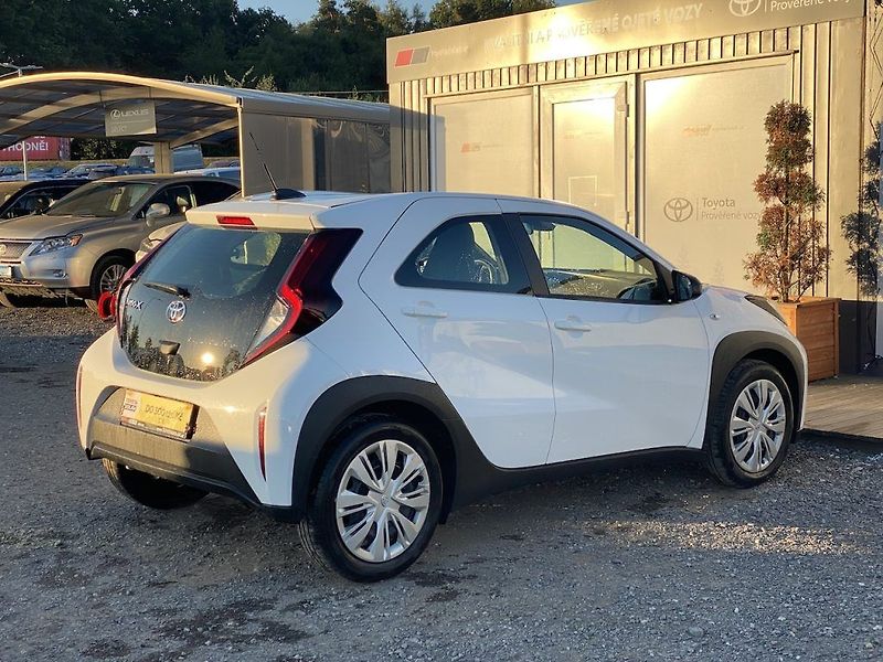 Toyota Aygo 1.0i, ČR, Comfort, automat,DPH - fotka 7 z 15