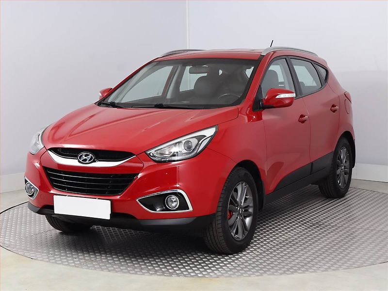 Hyundai ix35 (2014) 1.7 CRDi, Kůže, Tempomat - fotka 2 z 16