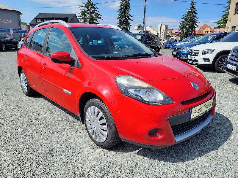 Renault Clio GRANDTOUR 1.2 i 16V ČR 1.majit - fotka 6 z 40