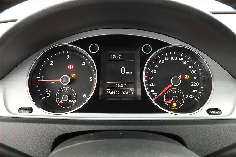 Volkswagen CC (2013) 2.0 TDI, Tempomat - fotka 12 z 16