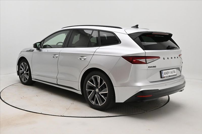 Škoda Enyaq iV BEV 60 132kW SportPlus Záru - fotka 7 z 28