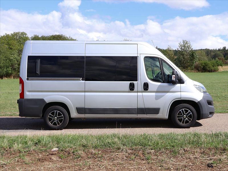 Citroën Jumper 2,0 HDi 120kW 8-Míst DPH Klima - fotka 8 z 35