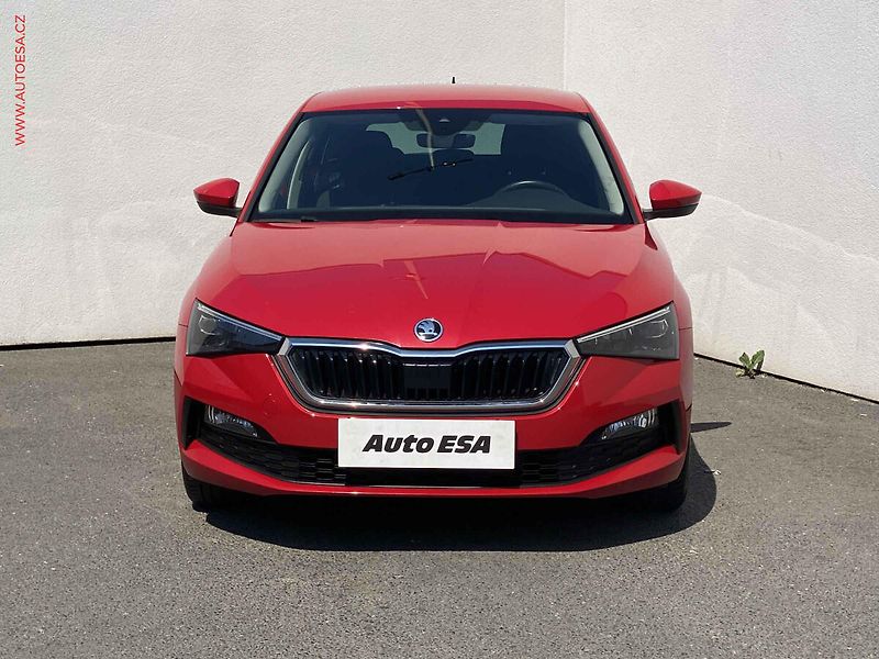 Škoda Scala (2023) 1.5 TSi, 1.maj,ČR, Style - fotka 2 z 19