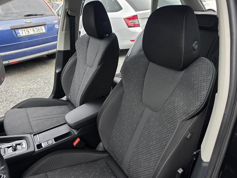Škoda Octavia 2.0 TDI Style plus 4x4  - fotka 10 z 17