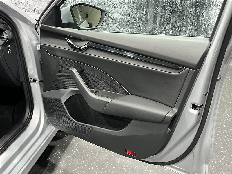 Škoda Octavia 2,0 TDI Ambition 1.majitel CZ - fotka 10 z 40