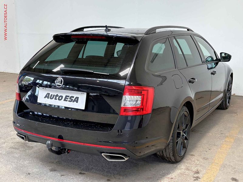 Škoda Octavia (2016) 2.0 TDí, RS Challange, DSG - fotka 4 z 16