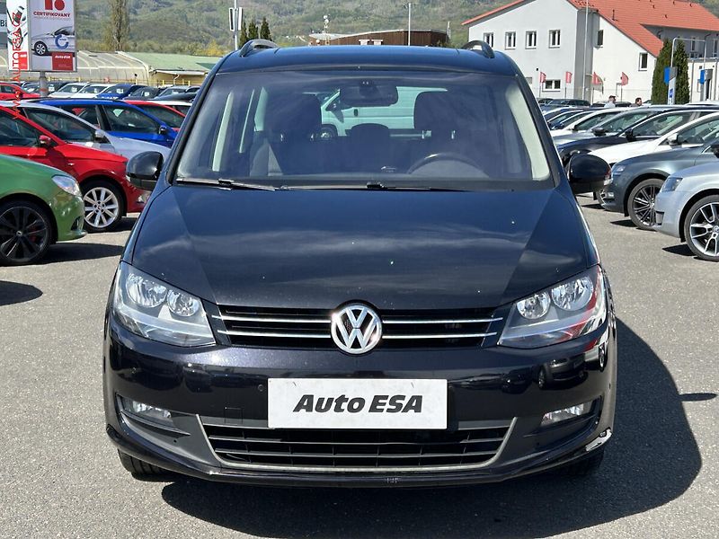 Volkswagen Sharan (2014) 2.0TDi, DSG - fotka 2 z 18