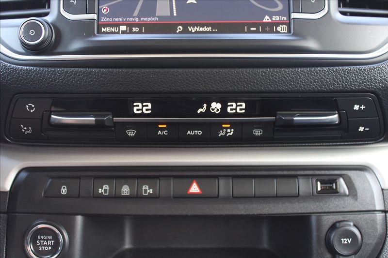 Citroën SpaceTourer 2,0 HDi  SHINE,AT,DPH,8MÍST - fotka 15 z 41