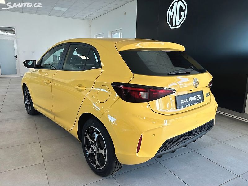 MG MG3 (2025) 1,5 HEV Emotion - fotka 4 z 6