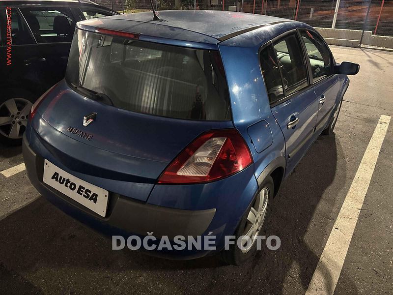 Renault Mégane (2004) 1.6, AC - fotka 2 z 3