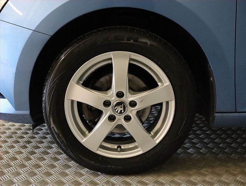Škoda Fabia (2019) 1.0 - fotka 15 z 18