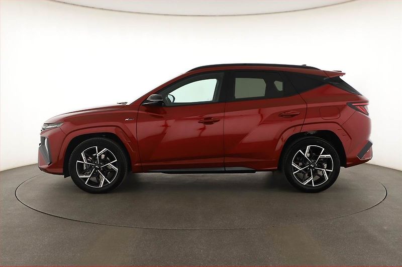 Hyundai Tucson (2026) 1.6 T-GDI, N-LINE, AUTOMAT - fotka 3 z 21