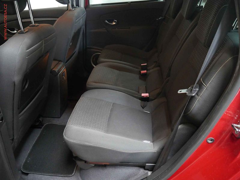 Renault Scénic (2010) 1.4, Tempomat - fotka 10 z 18