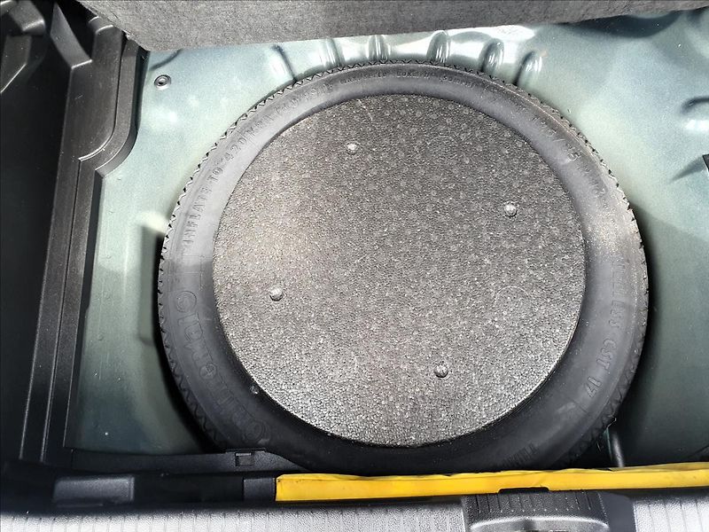 Opel Crossland X 1,5 cdti,Innovation,navi,kůže - fotka 38 z 50