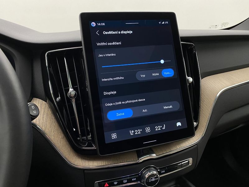 Volvo XC60 T6 AWD RECHARGE BRIGHT PLUS CZ - fotka 54 z 60