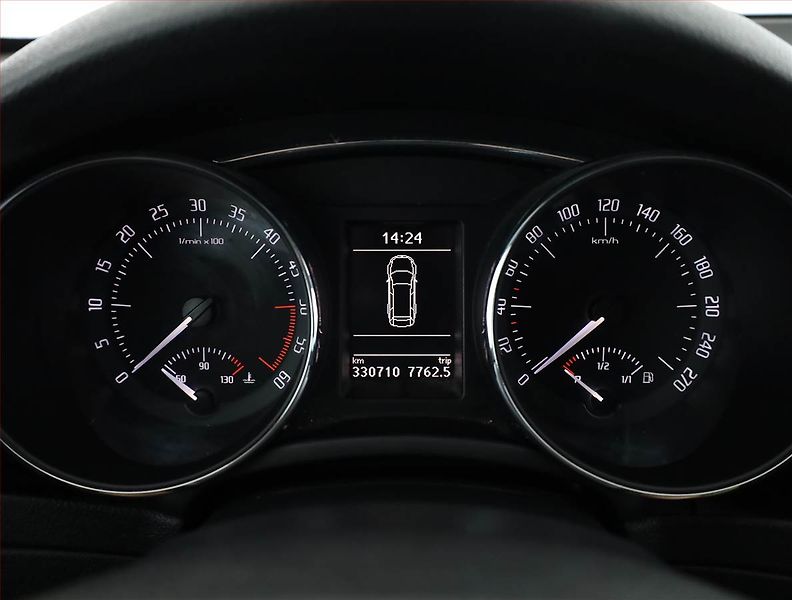 Škoda Superb (2012) 2.0 TDI, Serv.kniha, Xenony - fotka 9 z 16