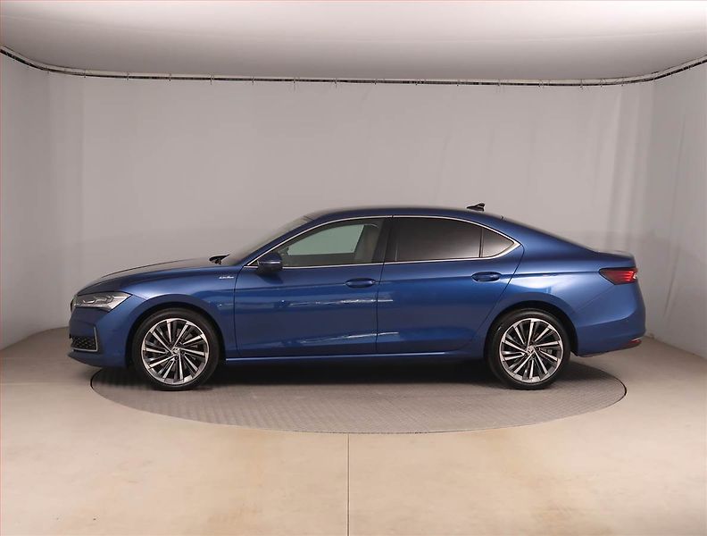 Škoda Superb (2024) 2.0 TSI - fotka 3 z 22