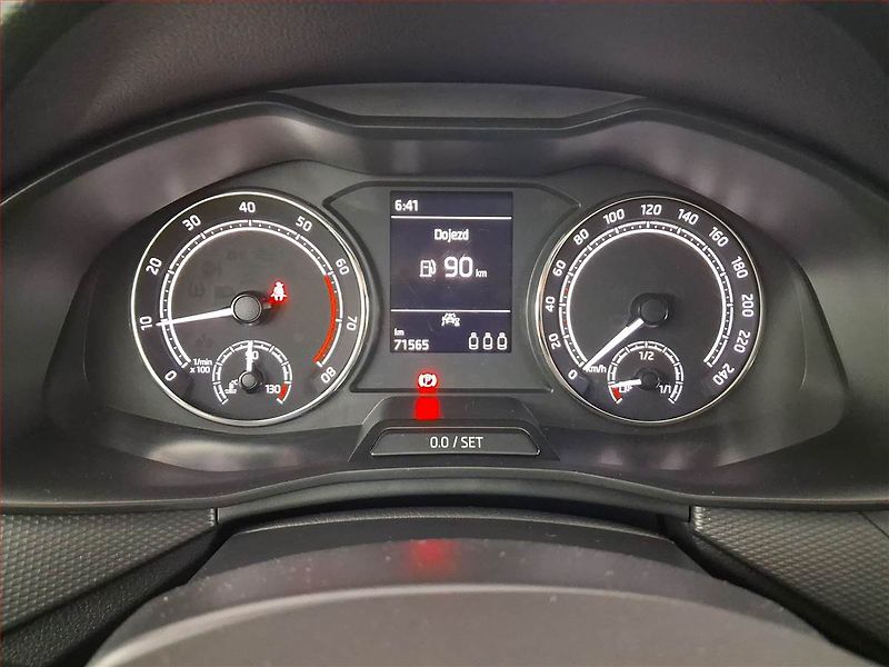 Škoda Scala (2023) Ambition 1.0 TSI, ČR,1.maj - fotka 11 z 18