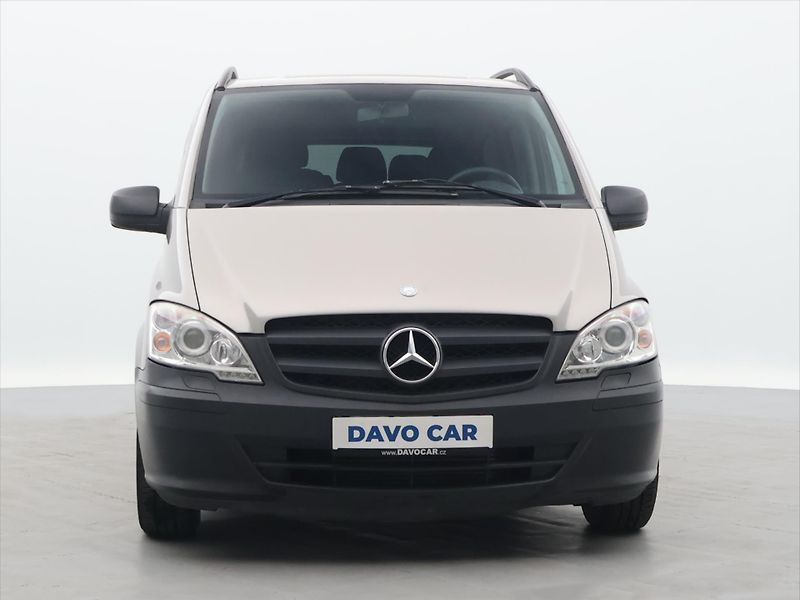 Mercedes-Benz Vito 3,0 165 kW, 6 míst, Automat - fotka 2 z 25