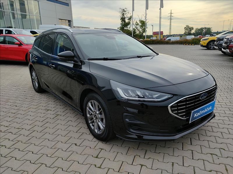 Ford Focus 1,5 EcoBlue 85kW TitaniumX AUT - fotka 7 z 41