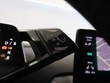 Volkswagen ID.4 (2021) Pro Perf. (82 kWh), digi klima - náhled 13