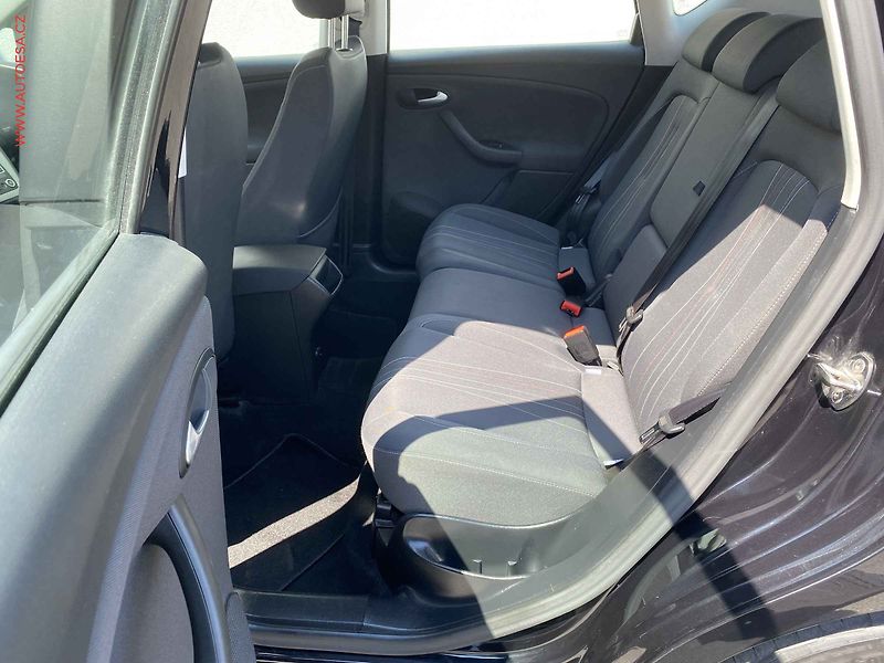 Seat Altea (2012) 1.2 TSi, Style, navi, +kola - fotka 10 z 17